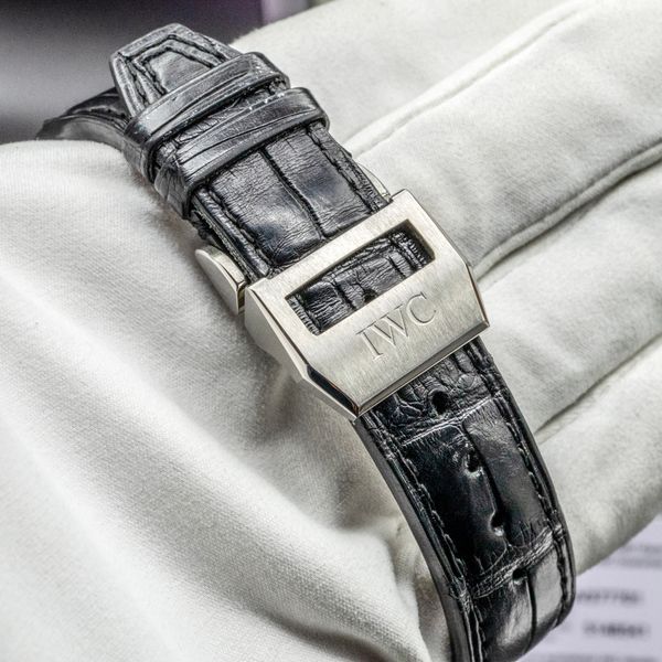 IWC Pilot's Chrono IW377701